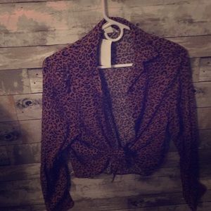🔥Button down leopard shirt